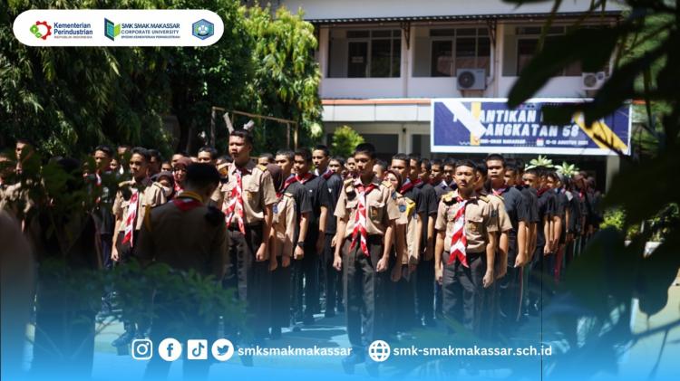 { S M A K - M A K A S S A R} : Pelantikan bantara pramuka SMK SMAK Makassar